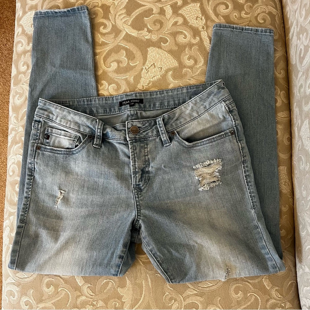 ❤️SOLD❤️ Dear John Distressed Jeans, 29P